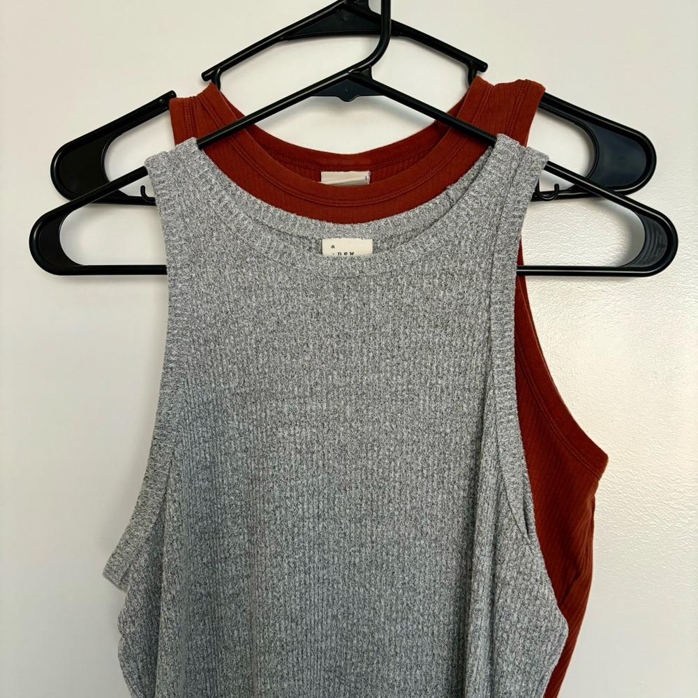 Set of 2 High Neck Tanks
